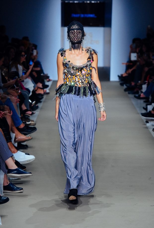 CelebritySkinCatwalk