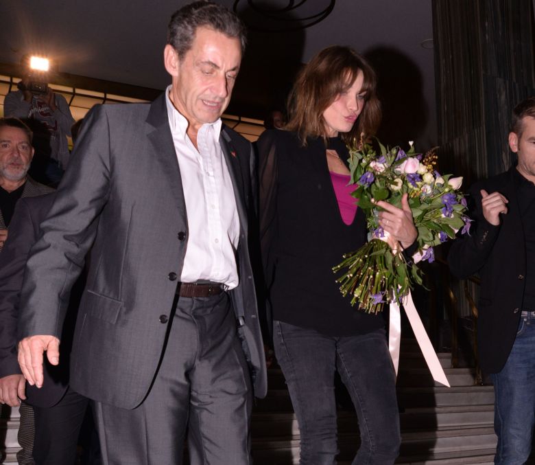 Ποιοι επώνυμοι πήγαν για να δουν και να τους δουν στην Κάρλα Μπρούνι