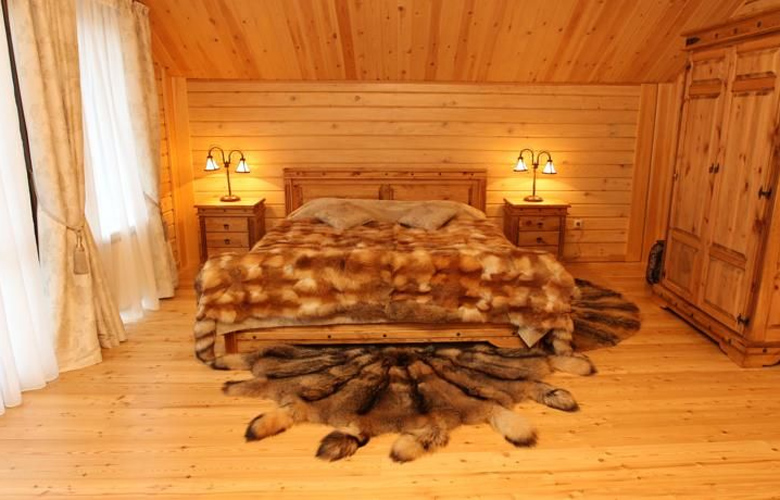 Η «μυστική» Ρώσικη βίλα που νοικιάζεται 800 ευρώ τη βραδιά