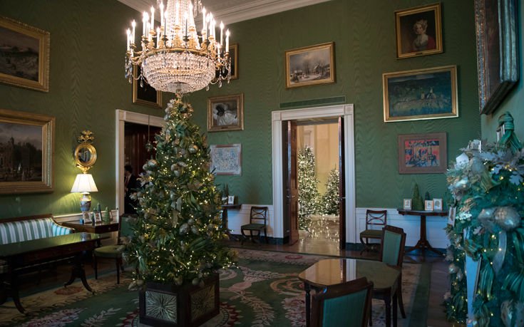 Η Μελάνια Τραμπ στόλισε τον Λευκό Οίκο