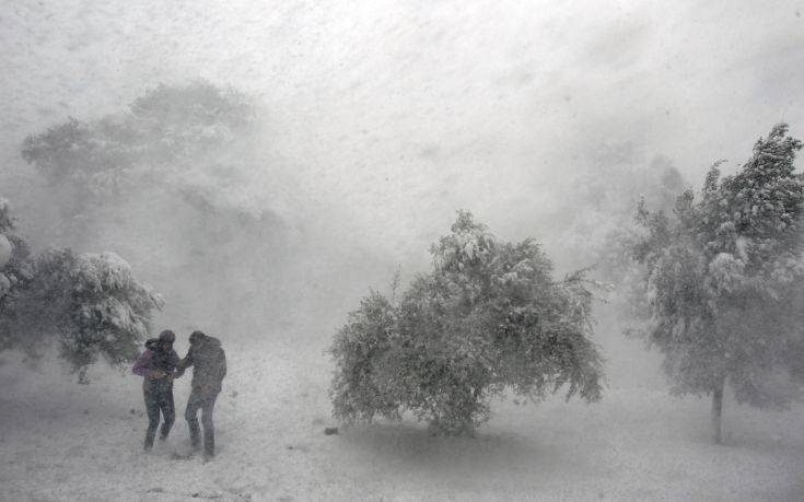 Εκεί που το εκτεθειμένο δέρμα μπορεί να παγώσει σε λιγότερα από 10 λεπτά