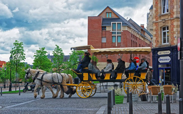 &Alpha;&Mu;&Iota;&Epsilon;&Nu;&Eta; &Gamma;&Alpha;&Lambda;&Lambda;&Iota;&Alpha;