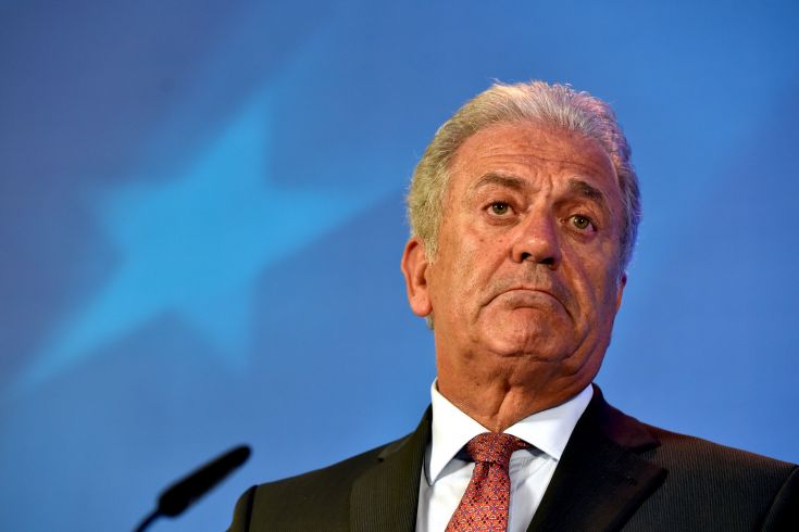 Αβραμόπουλος: Σποραδικοί οι έλεγχοι Ελλήνων στο αεροδρόμιο των Βρυξελλών 4 avramopo