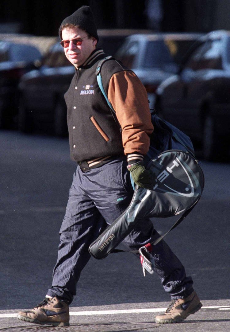 moranis_301201_tennis