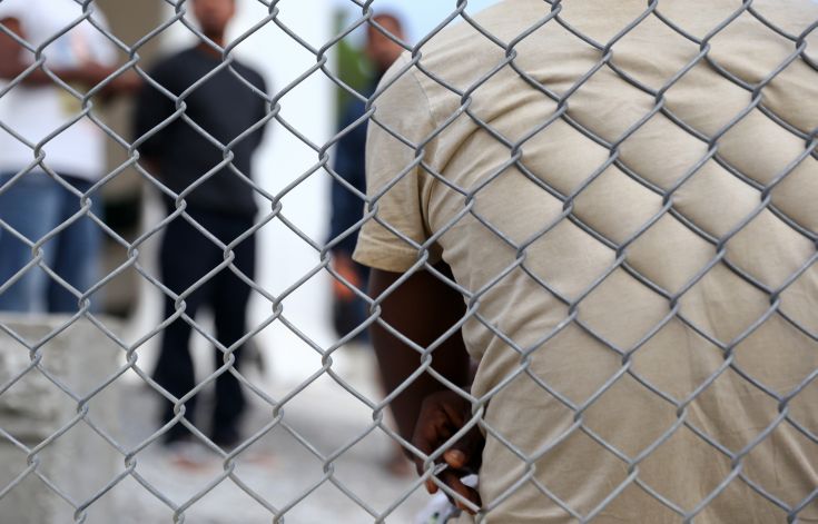DW: Η Γερμανία δεν τηρεί τις δεσμεύσεις της για το προσφυγικό απέναντι στην Ελλάδα 4 moria
