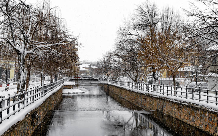 &Phi;&Lambda;&Omega;&Rho;&Iota;&Nu;&Alpha;