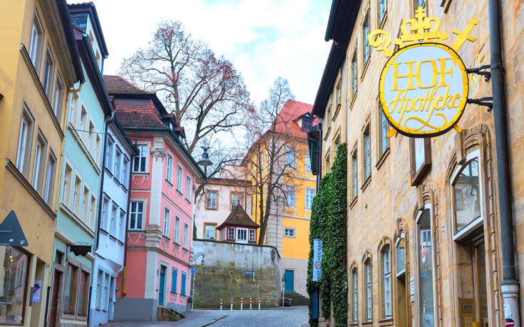 &Beta;&Alpha;&Mu;&Beta;&Epsilon;&Rho;&Gamma;&Eta; &Gamma;&Epsilon;&Rho;&Mu;&Alpha;&Nu;&Iota;&Alpha;