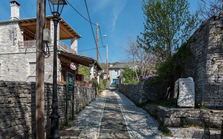 &Mu;&Omicron;&Nu;&Omicron;&Delta;&Epsilon;&Nu;&Delta;&Rho;&Iota;