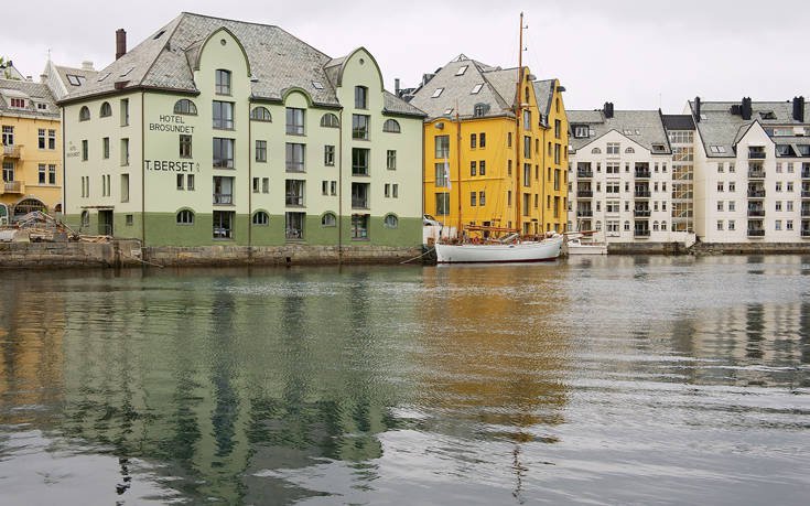 &Alpha;&Lambda;&Epsilon;&Sigma;&Omicron;&Upsilon;&Nu;&Tau; &Nu;&Omicron;&Rho;&Beta;&Eta;&Gamma;&Iota;&Alpha;