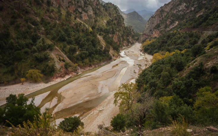 &Epsilon;&Upsilon;&Rho;&Upsilon;&Tau;&Alpha;&Nu;&Iota;&Alpha;
