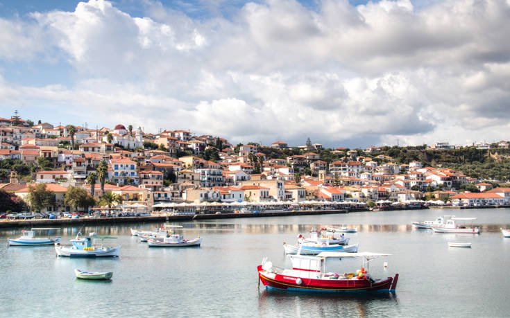 Ο οικισμός της Μεσσηνίας με το ενετικό κάστρο