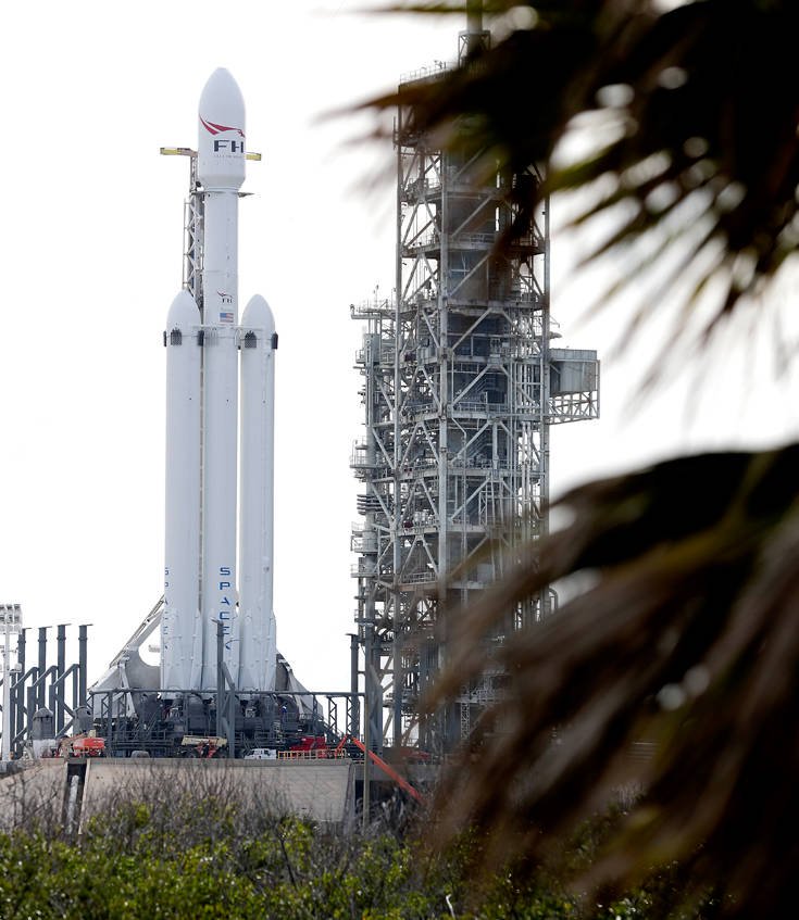 &Pi;&Upsilon;&Rho;&Alpha;&Upsilon;&Lambda;&Omicron;&Sigma; ELON MASK