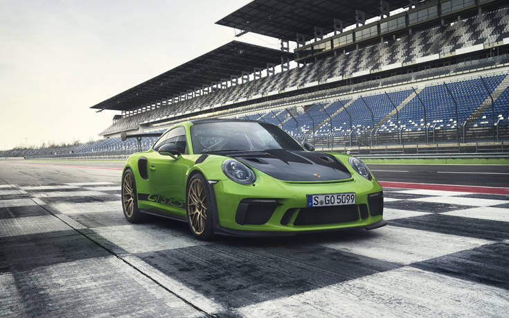 Η νέα Porsche πρωταγωνιστεί στο σαλόνι αυτοκινήτου της Γενεύης 26 P17_1155