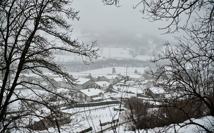 Σφοδρές χιονοπτώσεις πλήττουν την Ισπανία 13 dlhjogfij5