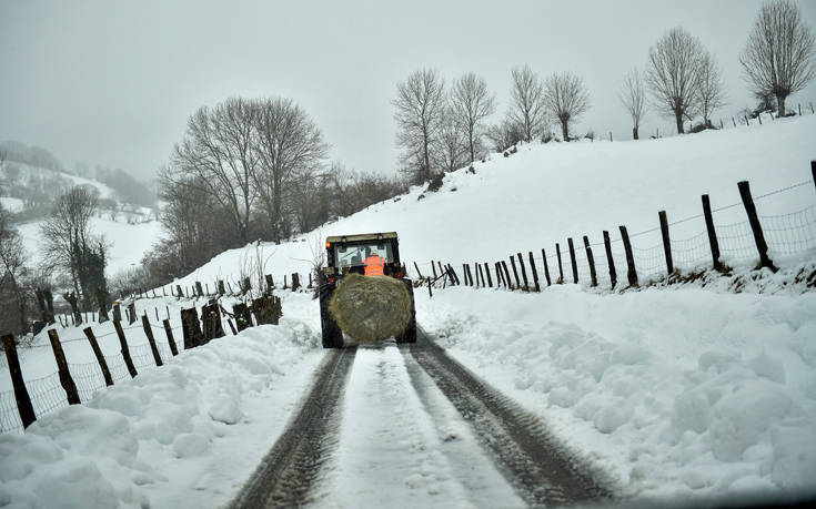 Σφοδρές χιονοπτώσεις πλήττουν την Ισπανία 12 dlhjogfij6