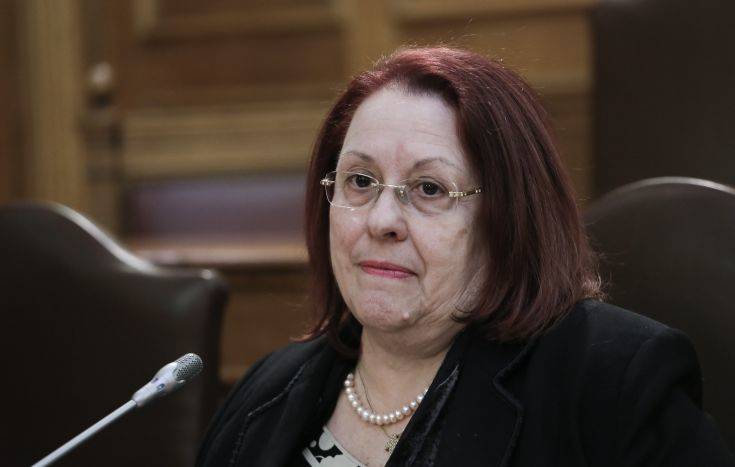 Η Παπασπύρου απαντά στις κατηγορίες για την υπόθεση της μικρής Μελίνας