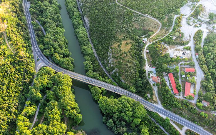 Πηνειός, ο μυθικός ποταμός της Θεσσαλίας