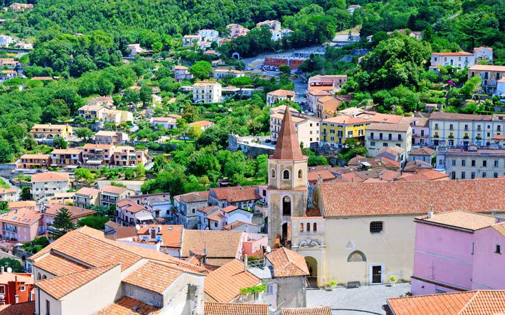 Απόδραση στις… Κάννες της νότιας Ιταλίας 26 ΜΑΡΑΤΕΑ ΙΤΑΛΙΑ