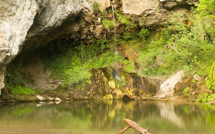 &Kappa;&Alpha;&Tau;&Alpha;&Rho;&Rho;&Alpha;&Kappa;&Tau;&Epsilon;&Sigma; &Delta;&Rho;&Upsilon;&Mu;&Omega;&Nu;&Alpha;