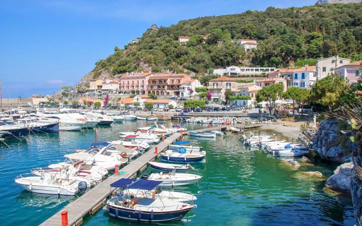 Απόδραση στις… Κάννες της νότιας Ιταλίας 25 ΜΑΡΑΤΕΑ ΙΤΑΛΙΑ