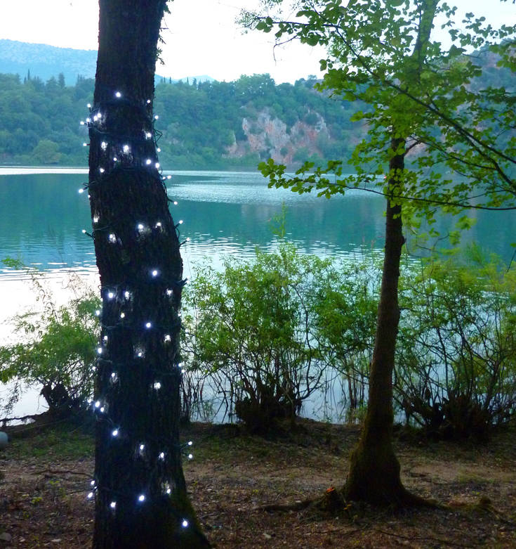 &Lambda;&Iota;&Mu;&Nu;&Eta; &Zeta;&Eta;&Rho;&Omicron;&Upsilon;