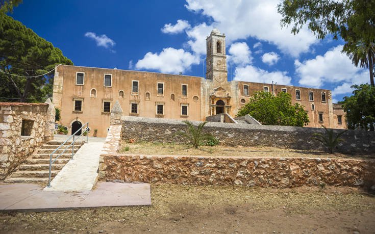 &Alpha;&Gamma;&Iota;&Alpha; &Tau;&Rho;&Iota;&Alpha;&Delta;&Alpha; &Tau;&Zeta;&Alpha;&Gamma;&Kappa;&Alpha;&Rho;&Omicron;&Lambda;&Omega;&Nu;