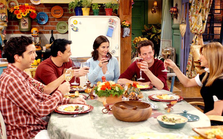 Τα κορίτσια των «Friends» επικοινωνούν τόσα χρόνια μέσω κλειστού γκρουπ!