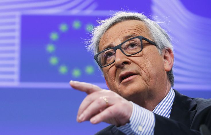 Γιούνκερ: Είναι καιρός να περάσουμε από τη «ρητορική» για το Brexit στα νομικά κείμενα