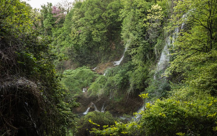 &Nu;&Alpha;&Omicron;&Upsilon;&Sigma;&Alpha; &Kappa;&Alpha;&Tau;&Alpha;&Rho;&Rho;&Alpha;&Kappa;&Tau;&Epsilon;&Sigma;