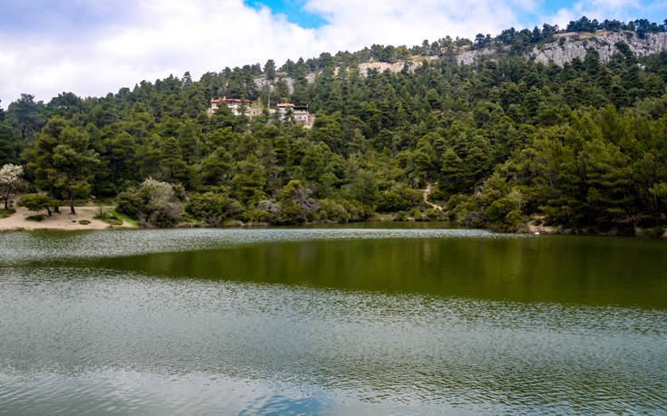 &Lambda;&Iota;&Mu;&Nu;&Epsilon;&Sigma;