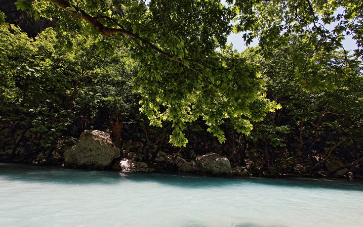 &Alpha;&Chi;&Epsilon;&Rho;&Omicron;&Nu;&Tau;&Alpha;&Sigma;