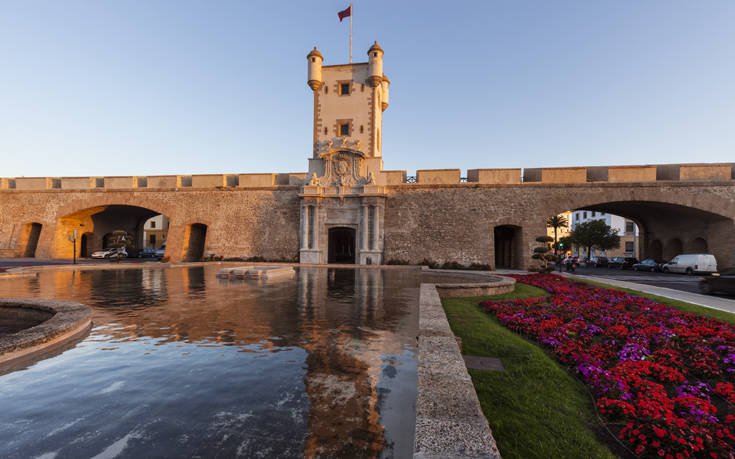 &Kappa;&alpha;&nu;&tau;ί&zeta; &Iota;&sigma;&pi;&alpha;&nu;ί&alpha;