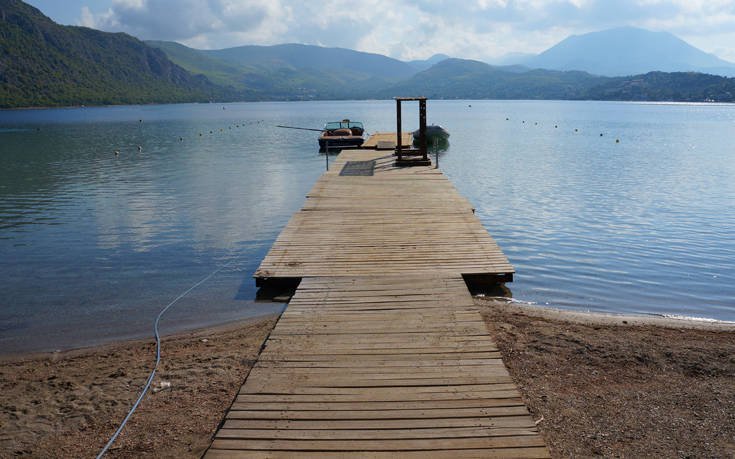 &Lambda;&Iota;&Mu;&Nu;&Eta; &Beta;&Omicron;&Upsilon;&Lambda;&Iota;&Alpha;&Gamma;&Mu;&Epsilon;&Nu;&Eta; &Kappa;&Omicron;&Rho;&Iota;&Nu;&Theta;&Iota;&Alpha;&Sigma;