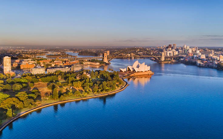 &Sigma;&Iota;&Delta;&Nu;&Epsilon;&Iota; &Alpha;&Upsilon;&Sigma;&Tau;&Rho;&Alpha;&Lambda;&Iota;&Alpha;