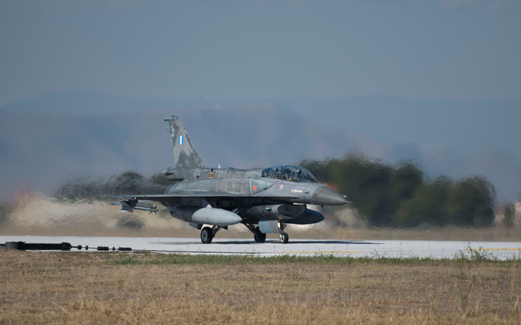 Σε εξέλιξη διαπραγματεύσεις Ελλάδας-ΗΠΑ για τον εκσυγχρονισμό των F-16