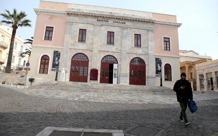 Ρετρό ατμόσφαιρα στην καρδιά των Κυκλάδων 17 ΣΥΡΟΣ