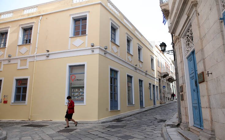 Ρετρό ατμόσφαιρα στην καρδιά των Κυκλάδων 20 ΣΥΡΟΣ
