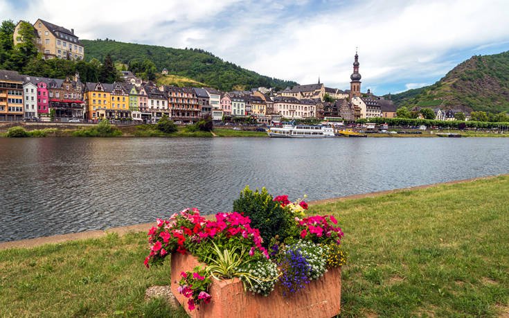 &Kappa;&Omicron;&Chi;&Epsilon;&Mu; &Gamma;&Epsilon;&Rho;&Mu;&Alpha;&Nu;&Iota;&Alpha;