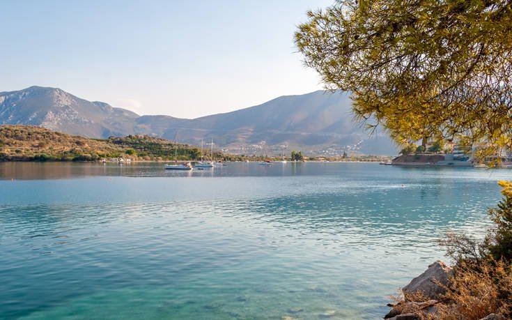 Στην Παλαιά Επίδαυρο της θεατρικής αίγλης 24 ΠΑΛΑΙΑ ΕΠΙΔΑΥΡΟΣ