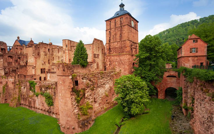 &Chi;&Alpha;&Iota;&Delta;&Epsilon;&Lambda;&Beta;&Epsilon;&Rho;&Gamma;&Eta; &Gamma;&Epsilon;&Rho;&Mu;&Alpha;&Nu;&Iota;&Alpha;