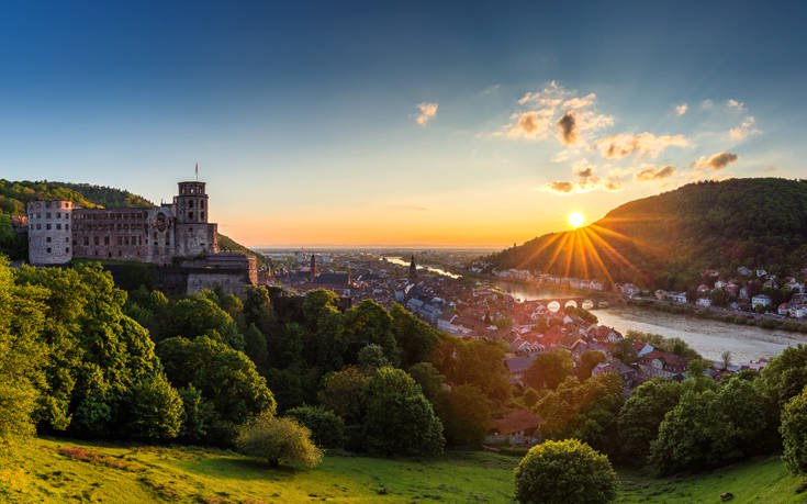 &Chi;&Alpha;&Iota;&Delta;&Epsilon;&Lambda;&Beta;&Epsilon;&Rho;&Gamma;&Eta; &Gamma;&Epsilon;&Rho;&Mu;&Alpha;&Nu;&Iota;&Alpha;