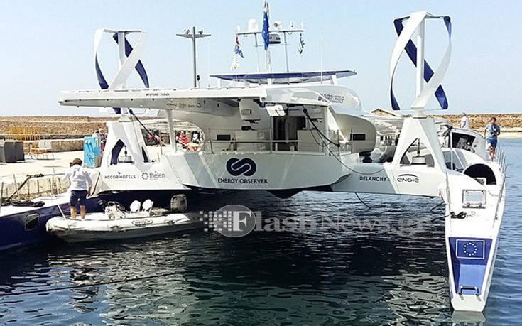 Το ξεχωριστό καταμαράν στο παλιό λιμάνι των Χανίων 18 dpgojo1