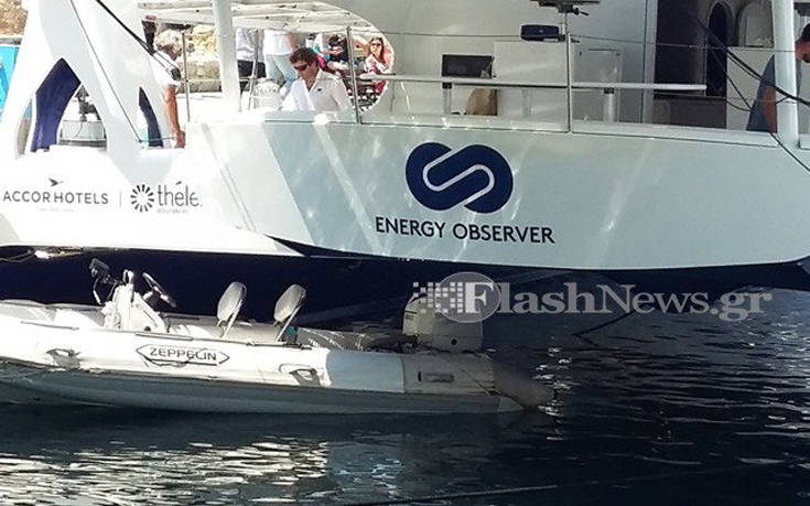 Το ξεχωριστό καταμαράν στο παλιό λιμάνι των Χανίων 25 dpgojo9