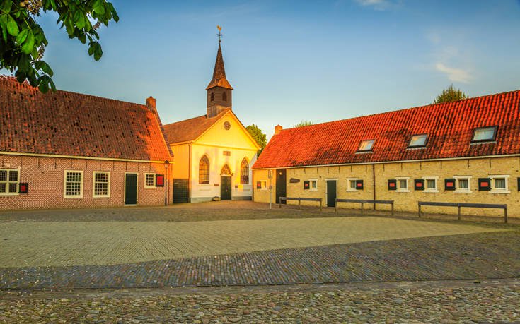 BOURTANGE &Omicron;&Lambda;&Lambda;&Alpha;&Nu;&Delta;&Iota;&Alpha;