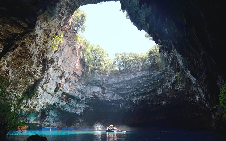 Το μυθικό λιμνοσπήλαιο της Μελισσάνης 16 ΜΕΛΙΣΣΑΝΗ ΚΕΦΑΛΟΝΙΑ