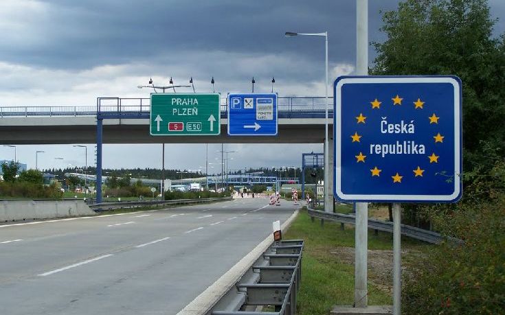 «Πόρτα» της Τσεχίας στη Μέρκελ για τη μεταναστευτική κρίση 4 58711887