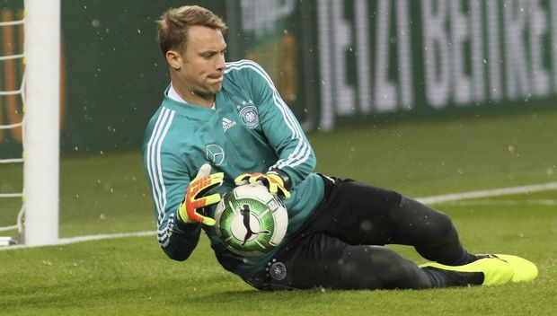 Ήττα για Γερμανία, χαμόγελα για Νόιερ 8 neuer2