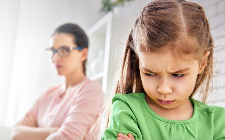 Τι να κάνετε όταν το παιδί σας δαγκώνει 4 shutterstock350659019