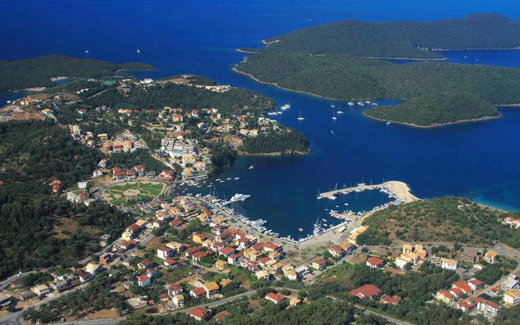 Γαλαζοπράσινα νερά και νησιωτική γοητεία στα Σύβοτα 16 ΣΥΒΟΤΑ