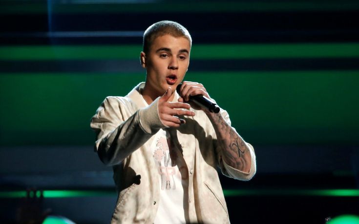 2016 10 31T230614Z 2082996532 TM3ECAV1H0A01 RTRMADP 3 MUSIC JUSTINBIEBER1